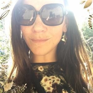 Meet your Posher, Leslie